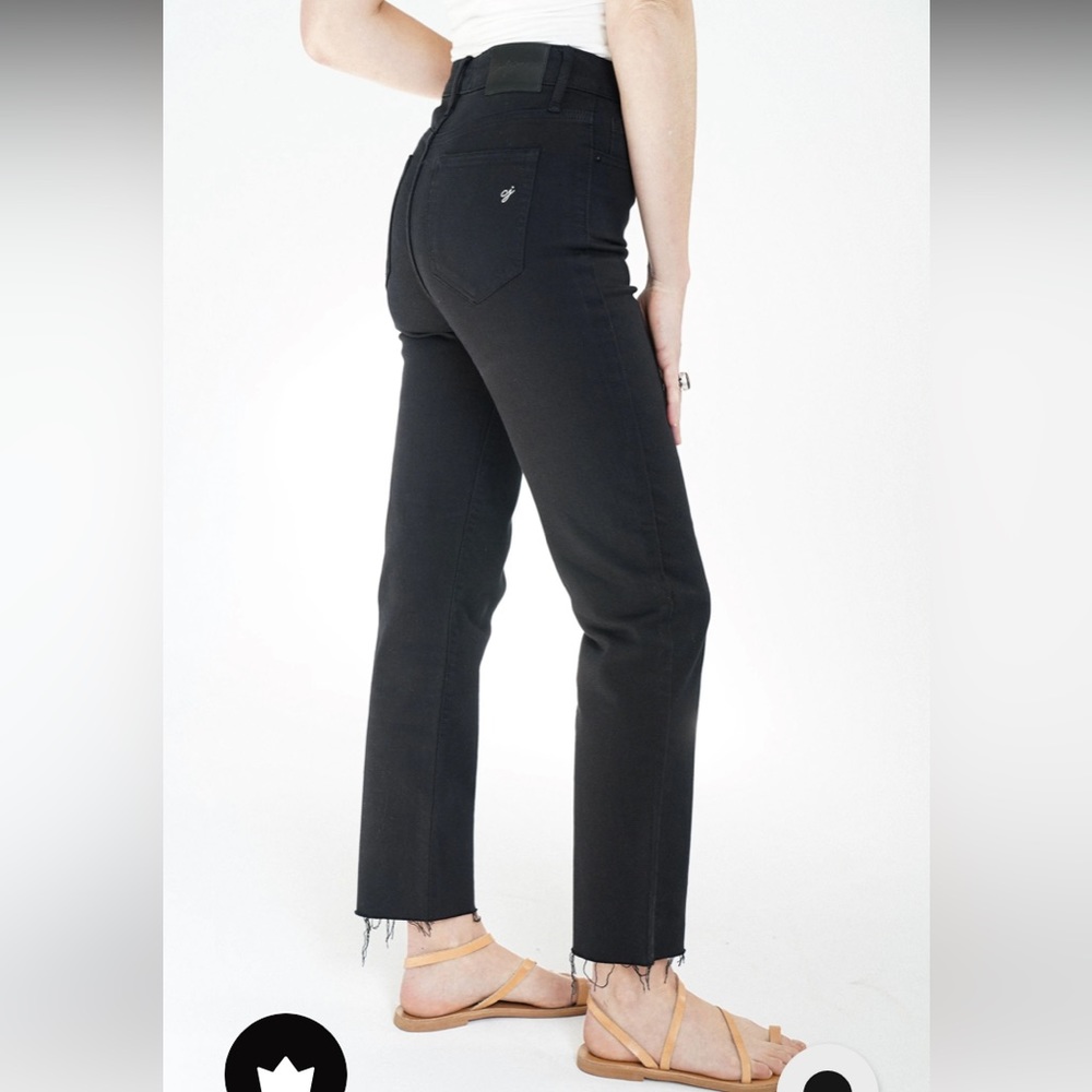 CJLA Chrissy Classic Straight Leg Jeans in Black